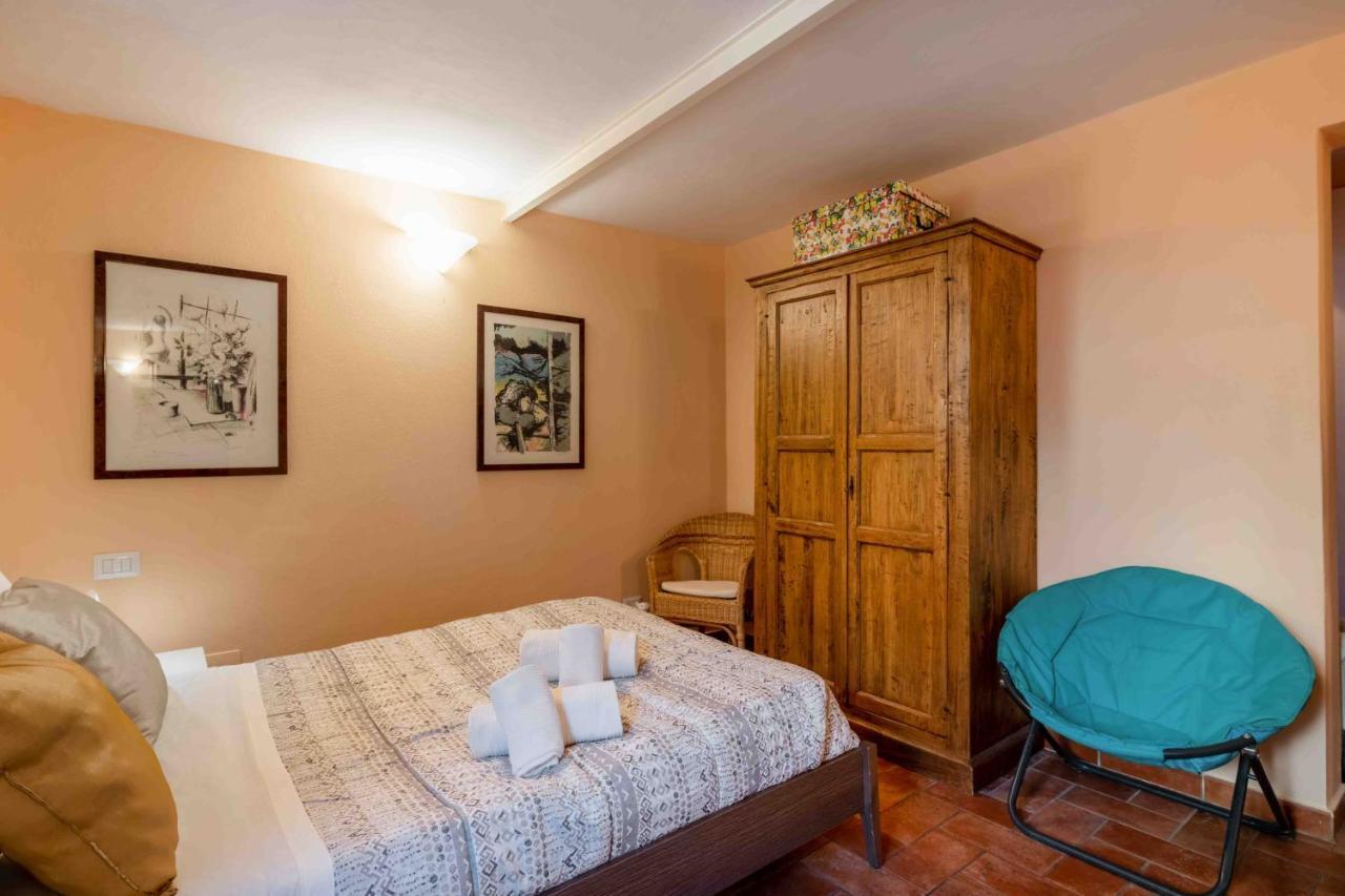 San Frediano Cozy Studio With Private Patio Apartment ฟลอเรนซ์ ภายนอก รูปภาพ